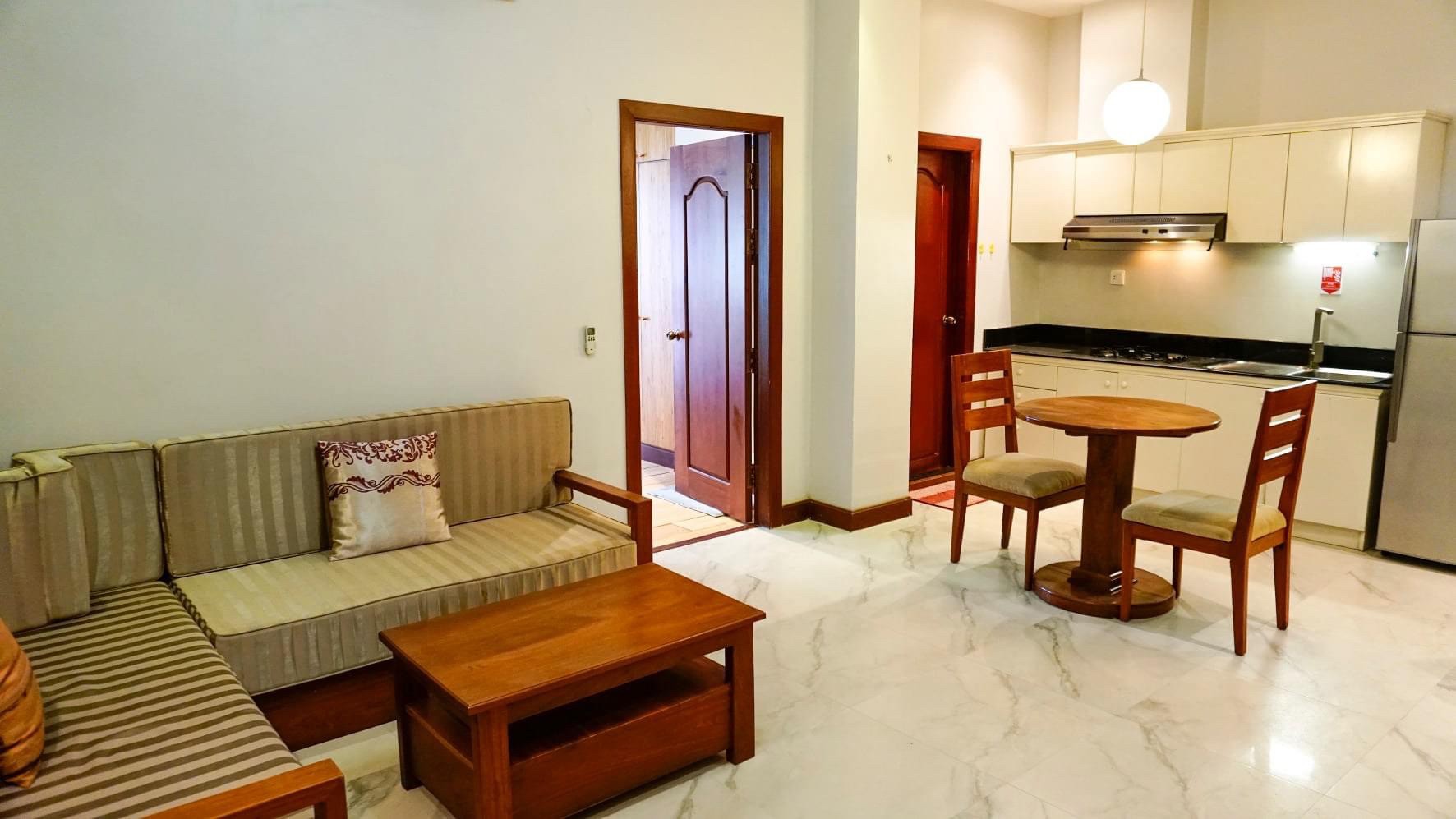 D0528B02-94BA-4418-9A35-F53C7EAE9C78