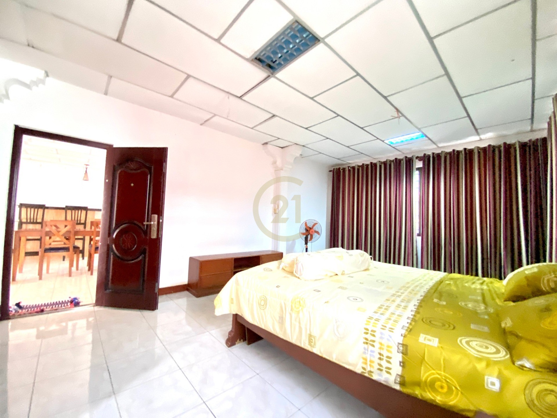 One bedroom for rent with big terrace in Doun Penh