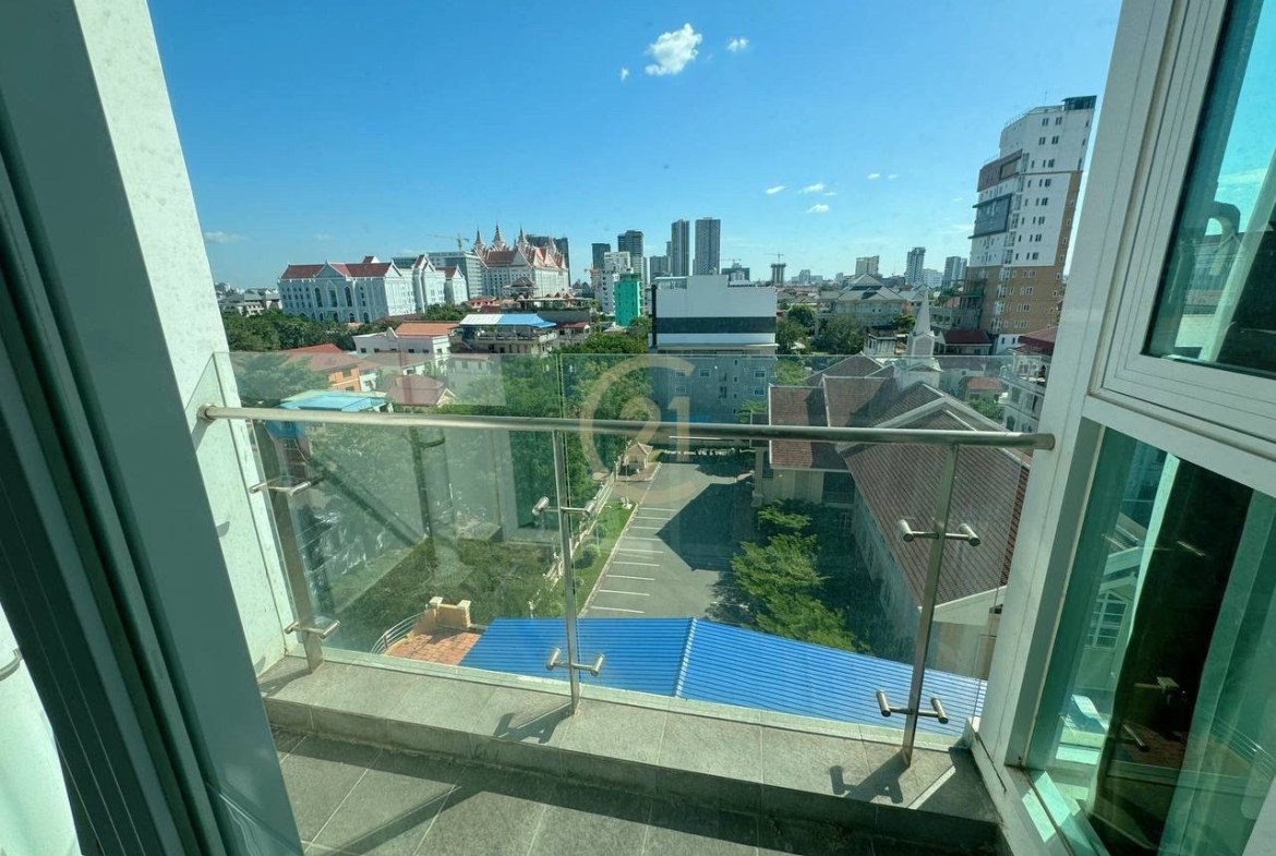 Luxury one bedroom for rent in BKK1
