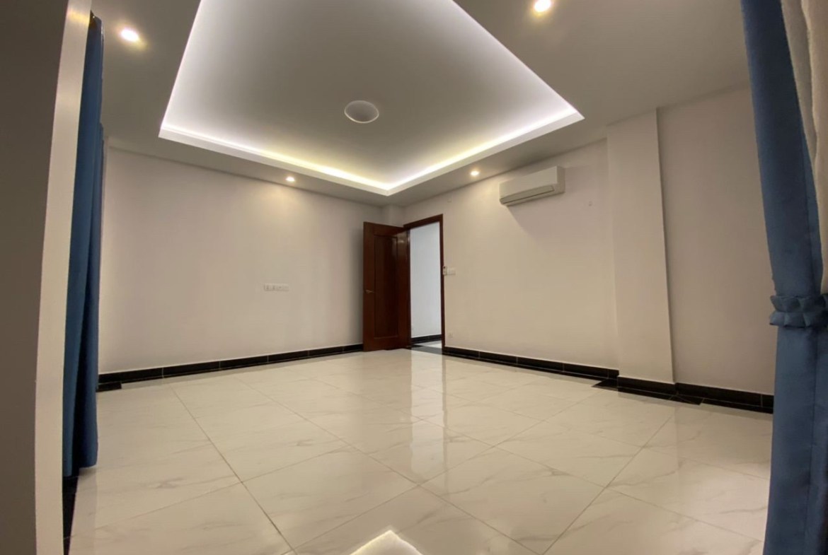 Building for rent with some furniture 19 bedrooms