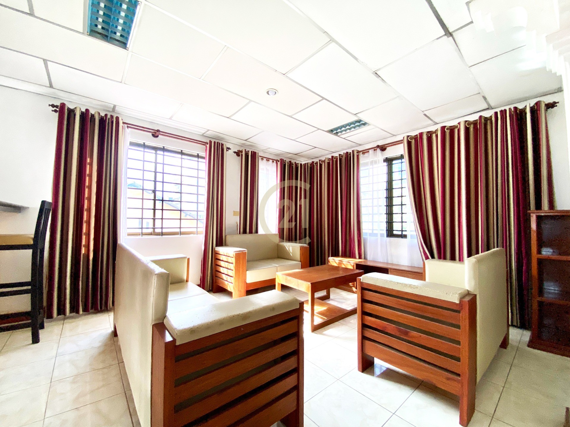 One bedroom for rent with big terrace in Doun Penh