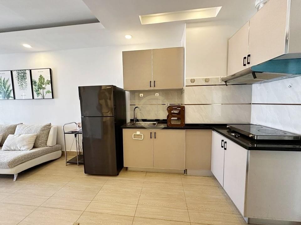 Two bedroom for rent near Bkk1 with fully furnished