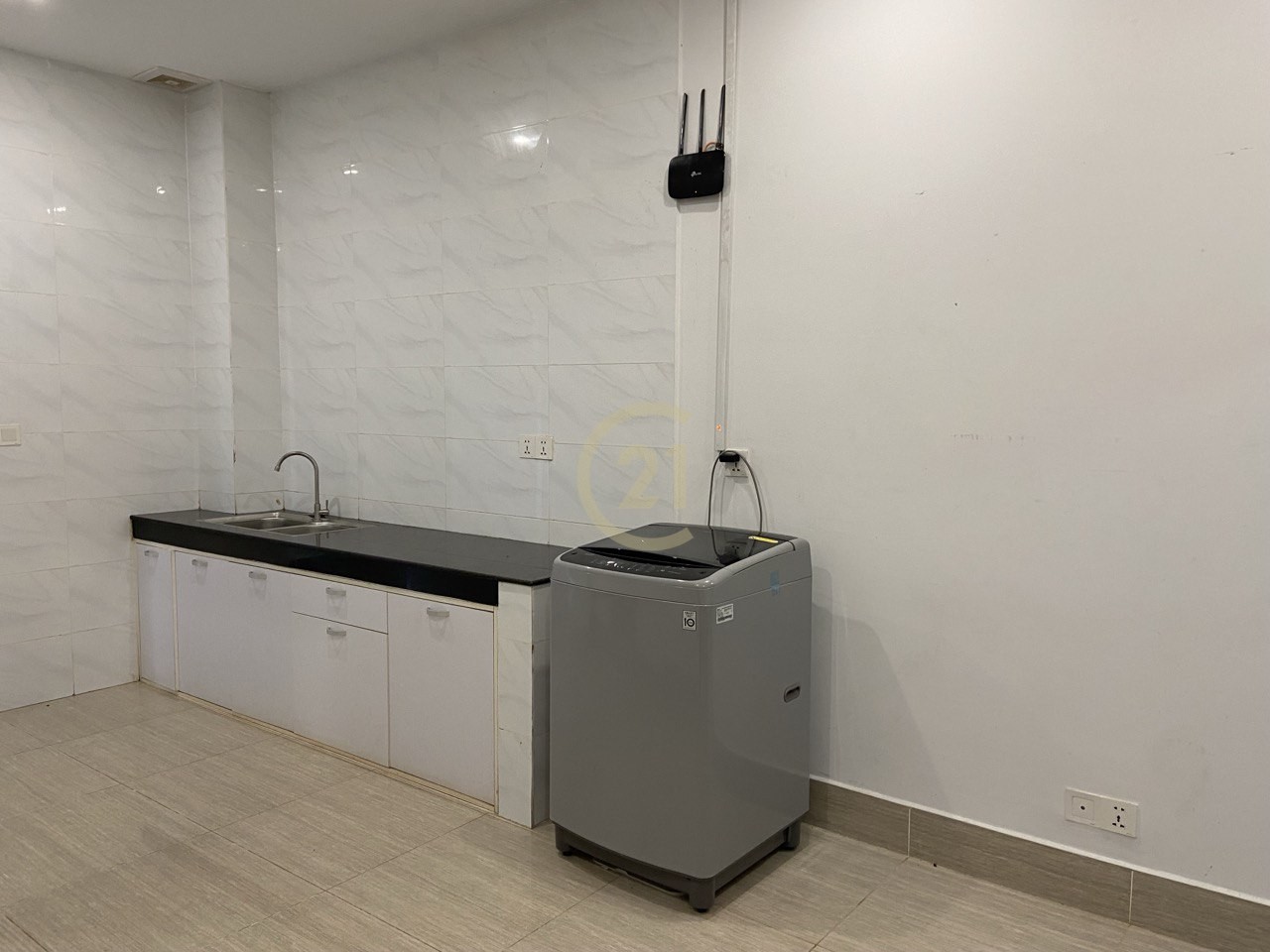One bedroom for rent with fully furnished