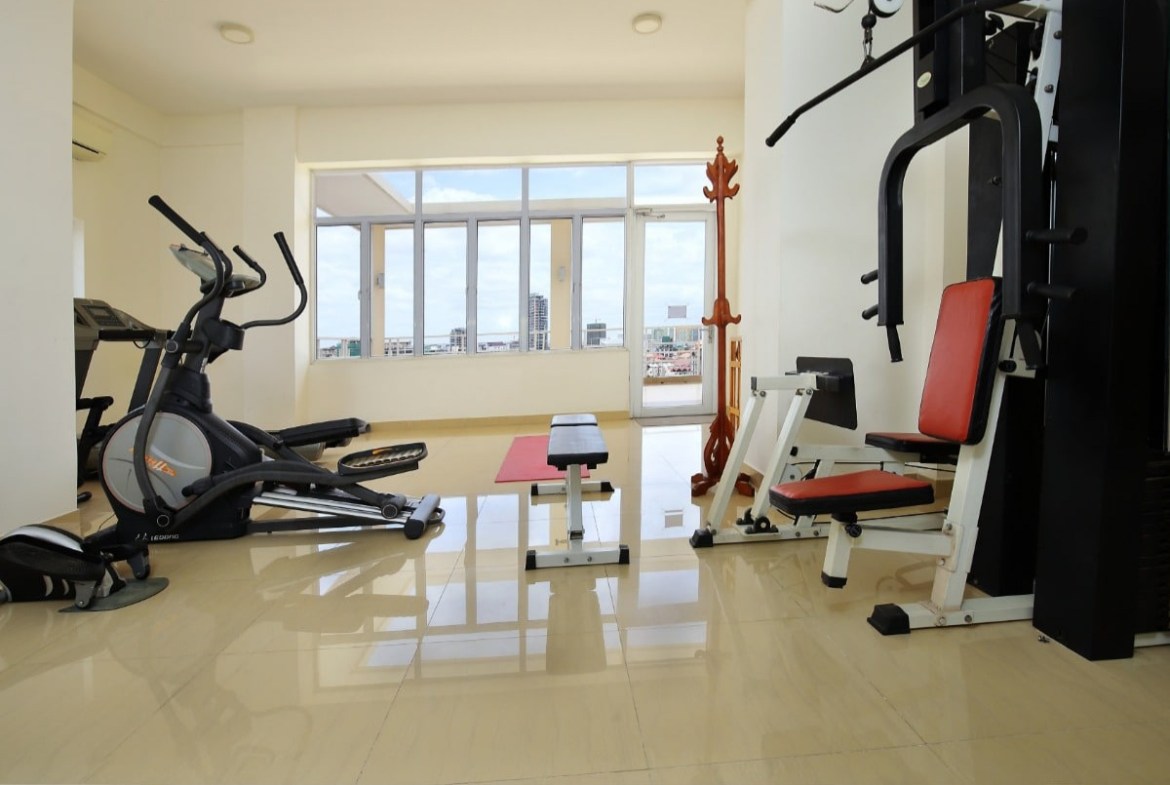 Nice studio room for rent at TK