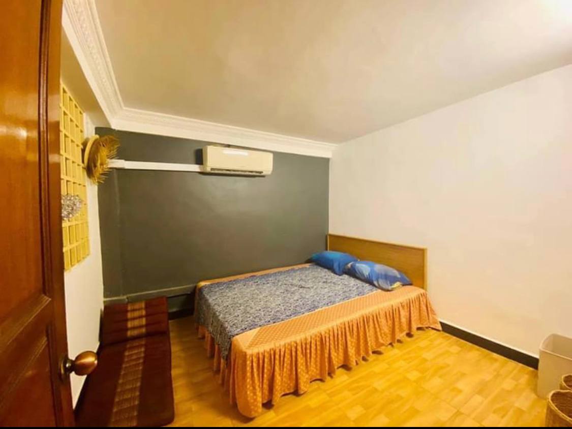 2-Bedroom Duplex-Style Western Apartment in Toul Tumpoung 1
