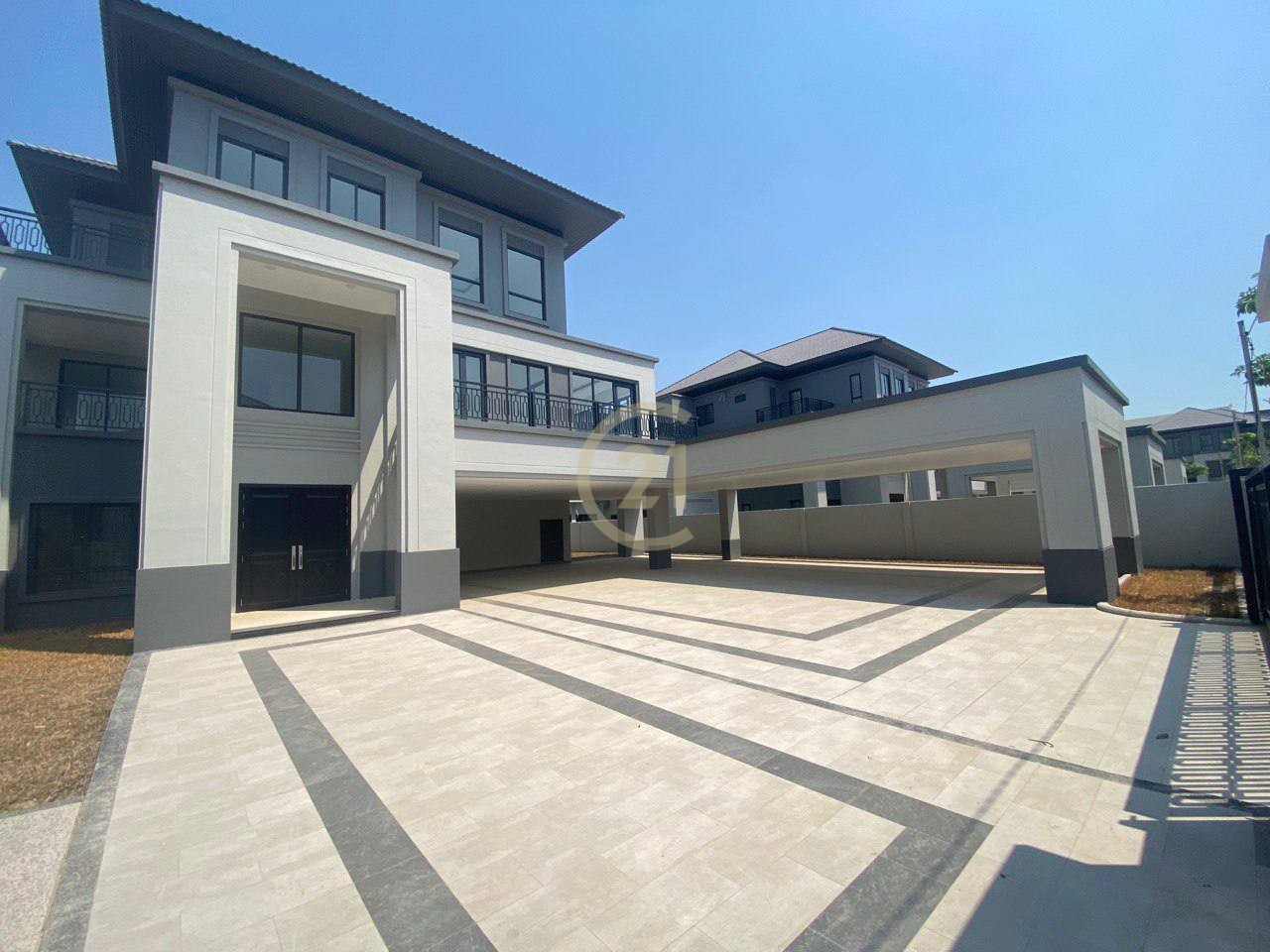 60M Rd. | King Villa for Sale Borey Chip Mong Land