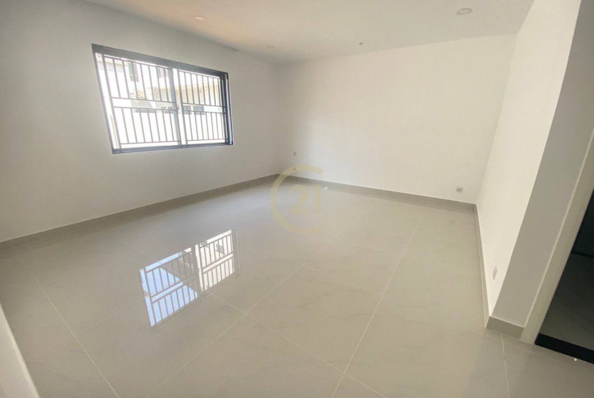 60M Rd. | King Villa for Sale Borey Chip Mong Land