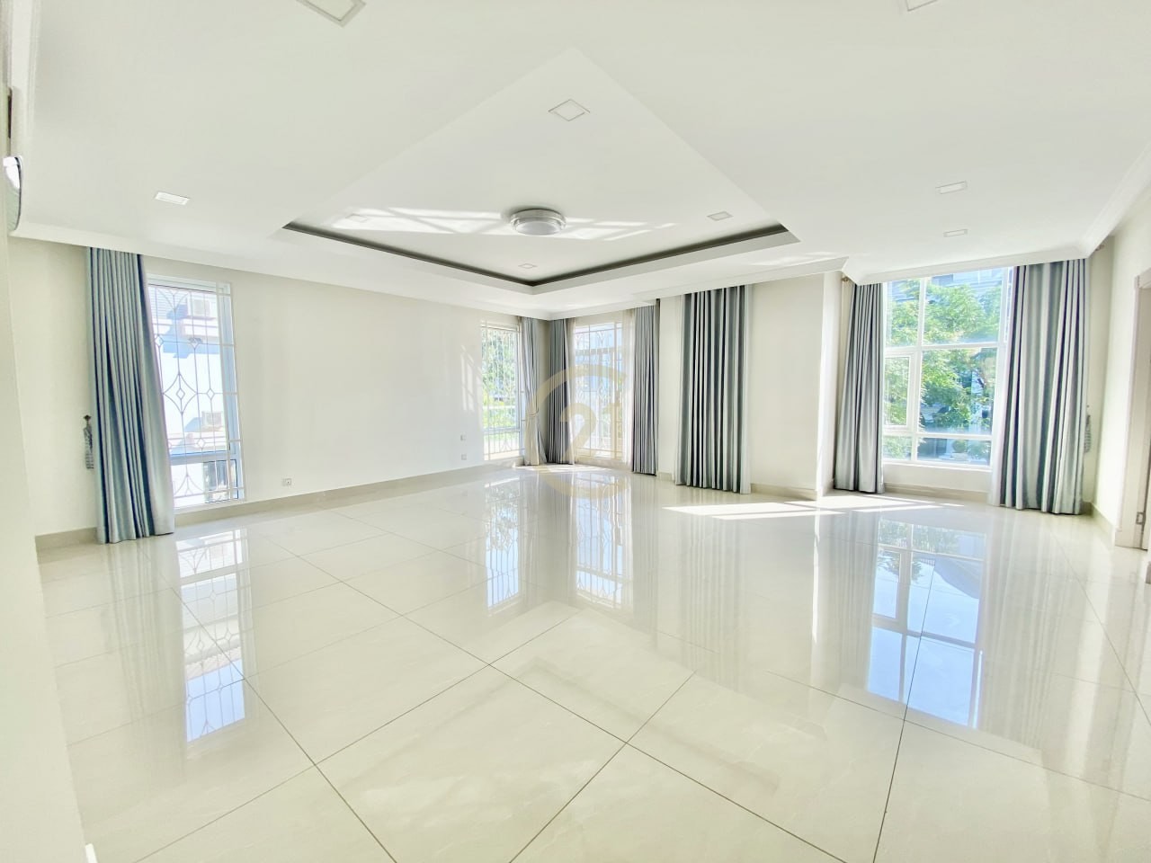 Borey Peng Huoth Beong Snor | Queen Villa For Rent