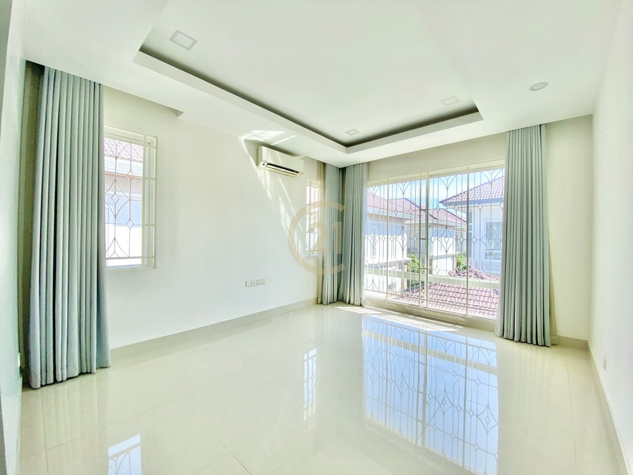 Borey Peng Huoth Beong Snor | Queen Villa For Rent