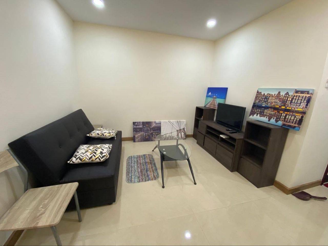 Studio condo for rent at Olympia City