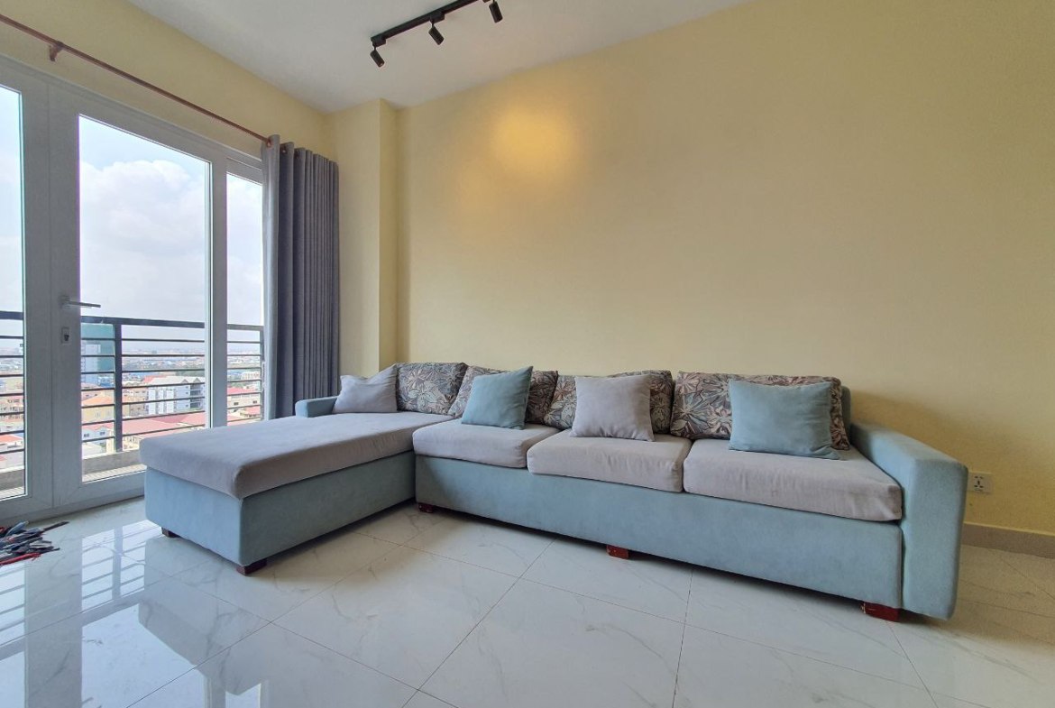 Brand new one bedroom at Beoug Tompon