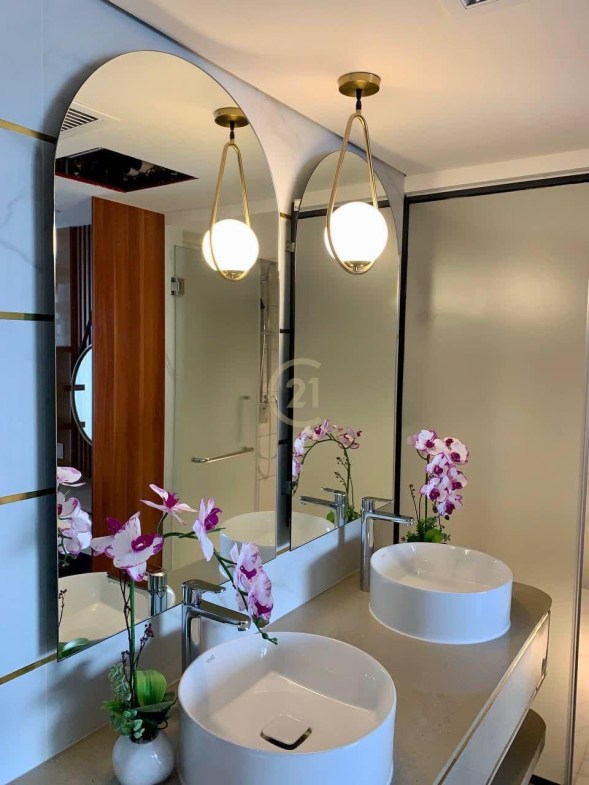 LUXERY PENTHOUSE FOR RENT