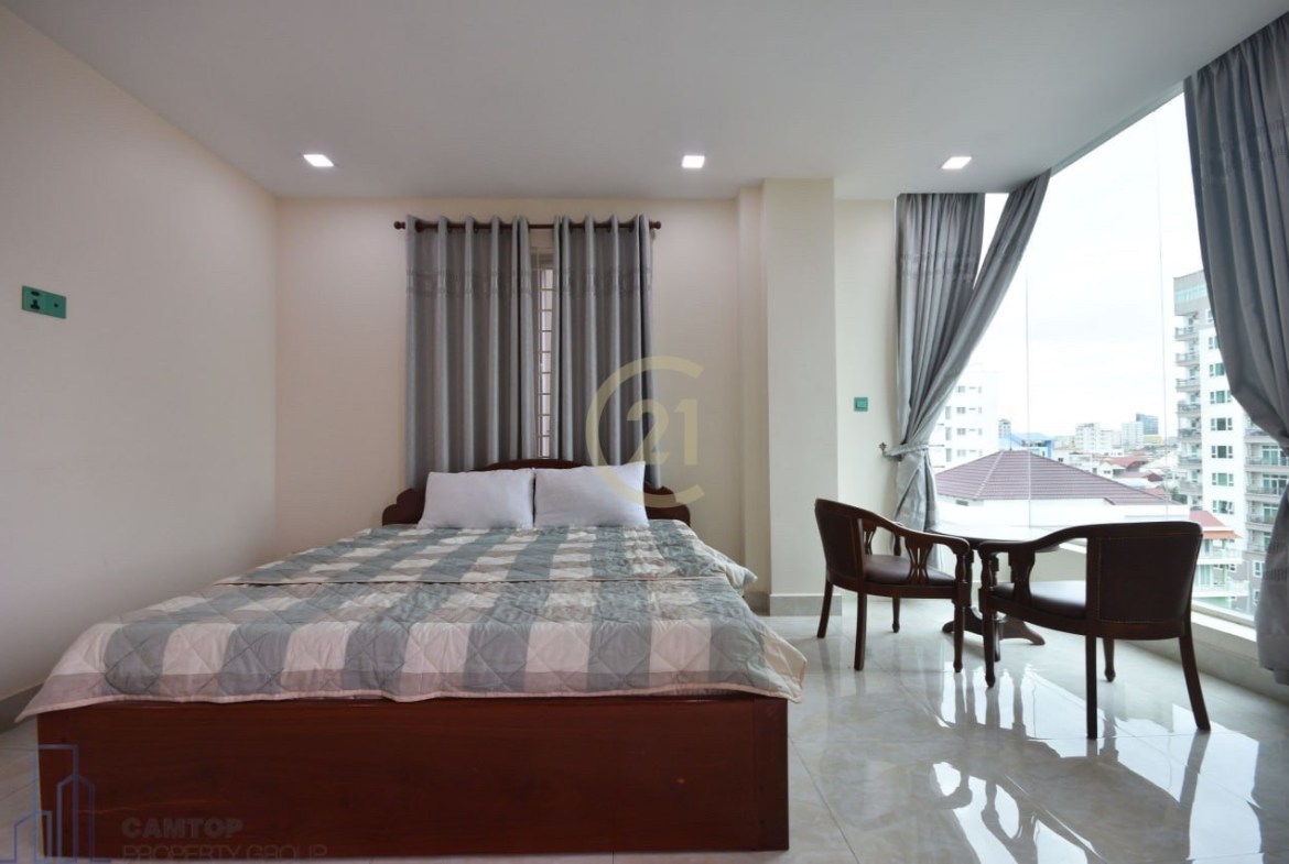 Modern Two bedroom for rent in Boeng Trabaek