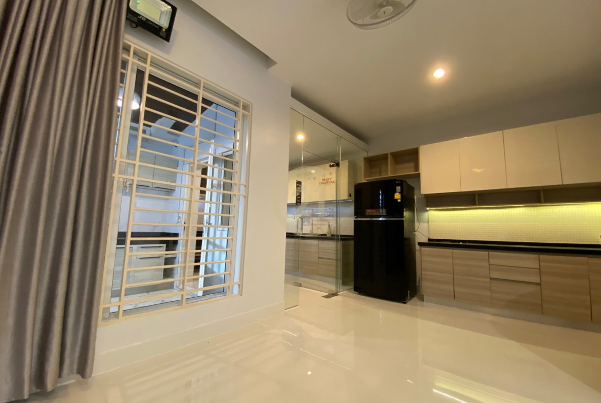 Luxury Villa for rent at Peng Hout near aeon 2