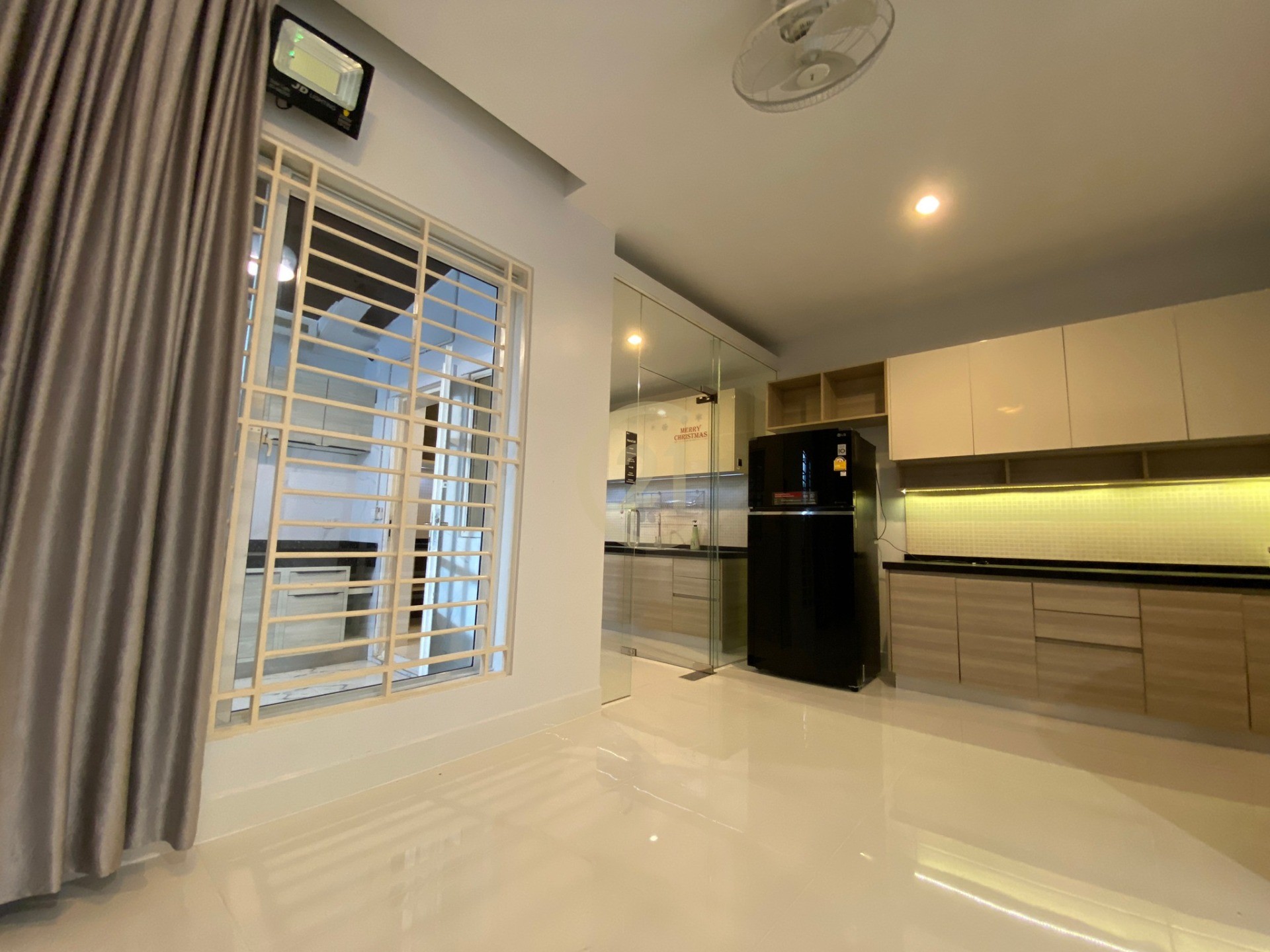 Luxury Villa for rent at Peng Hout near aeon 2