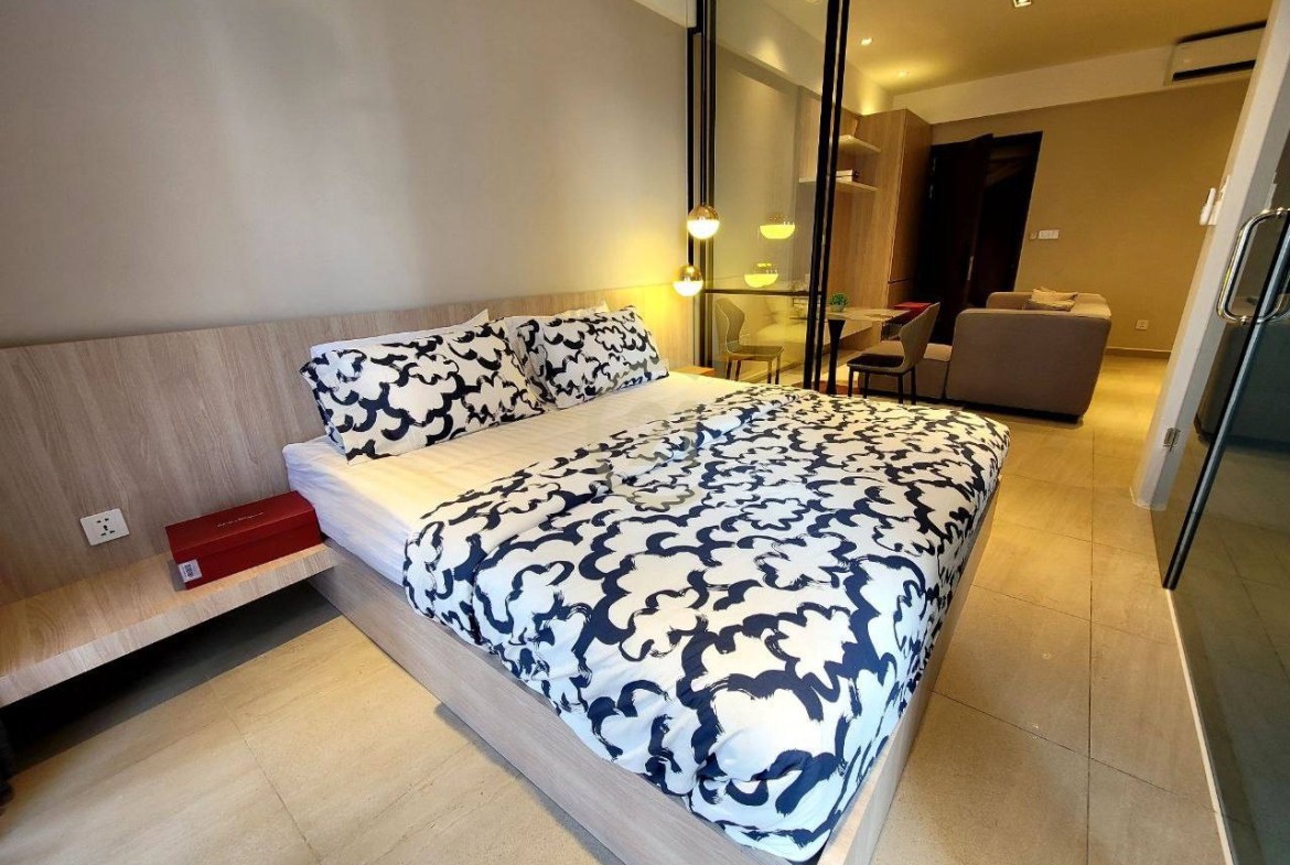 LUXERY ONE BEDROOM FOR RENT