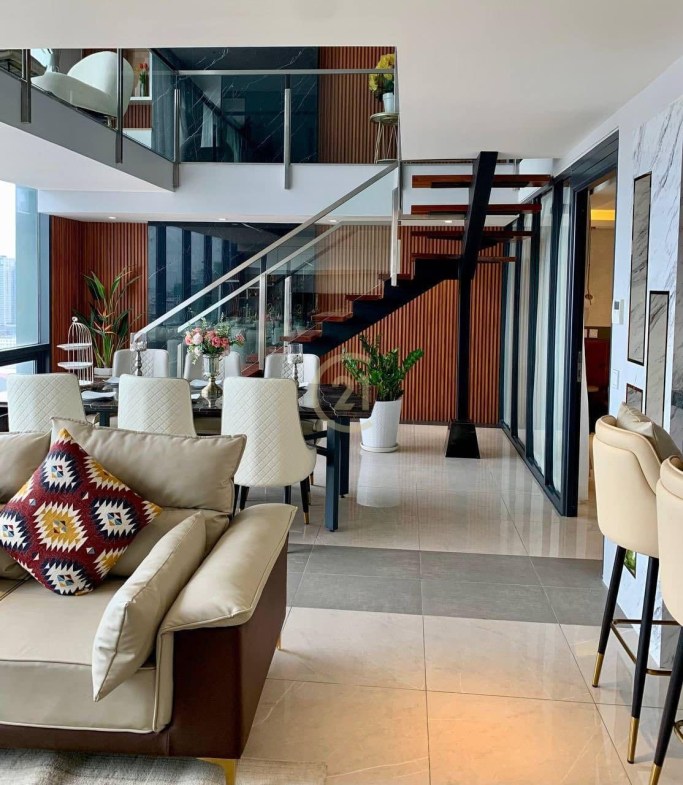 LUXERY PENTHOUSE FOR RENT