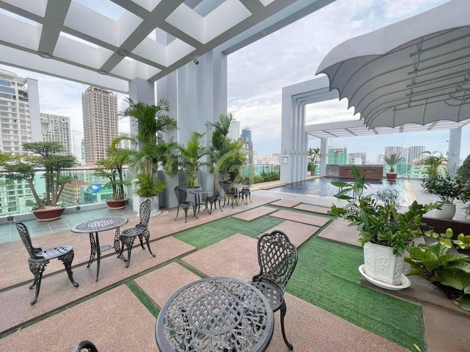 MODERN TWO BEDROOM FOR RENT