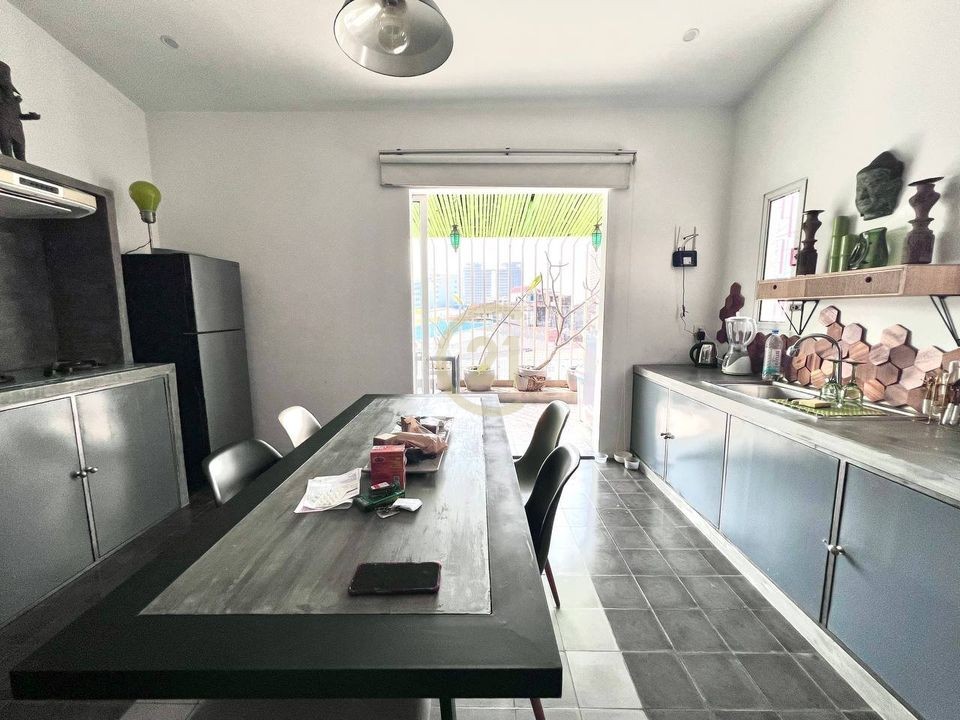RENOVATE TWO BEDROOM FOR RENT