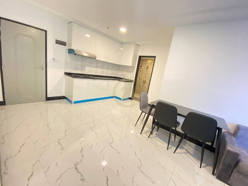 2 MODERN ONE BEDROOM FOR RENT