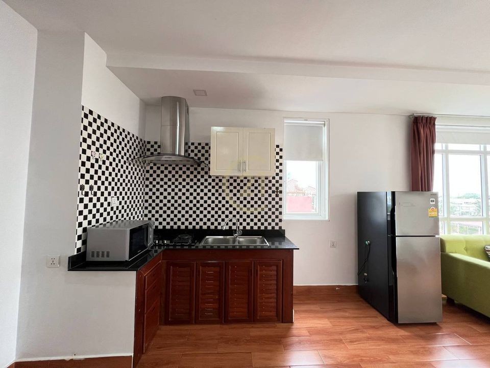 MODERN TWO BEDROOM FOR REN