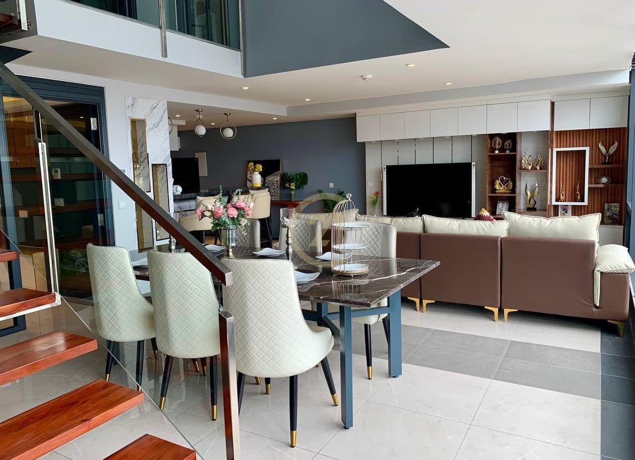 LUXERY PENTHOUSE FOR RENT