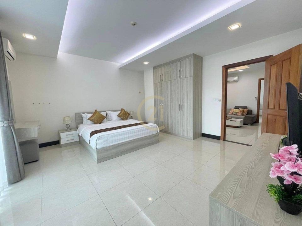 MODERN TWO BEDROOM FOR RENT