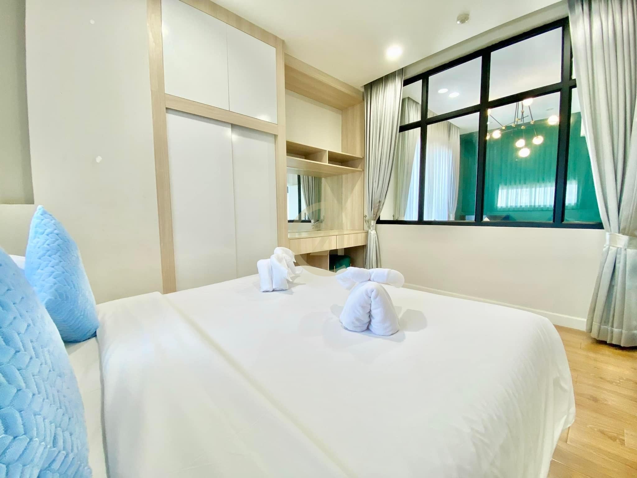 LUXERY ONE BEDROOM FOR RENT