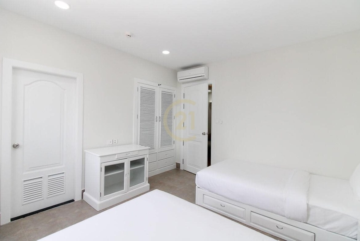 LUXERY TWO BEDROOM FOR RENT