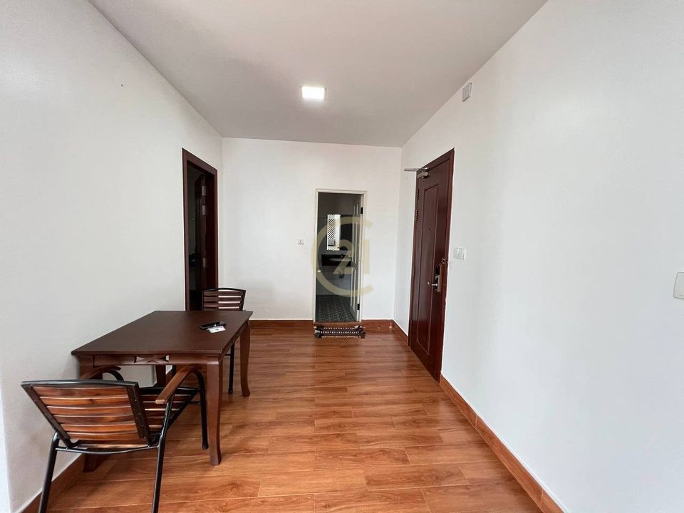 MODERN TWO BEDROOM FOR REN