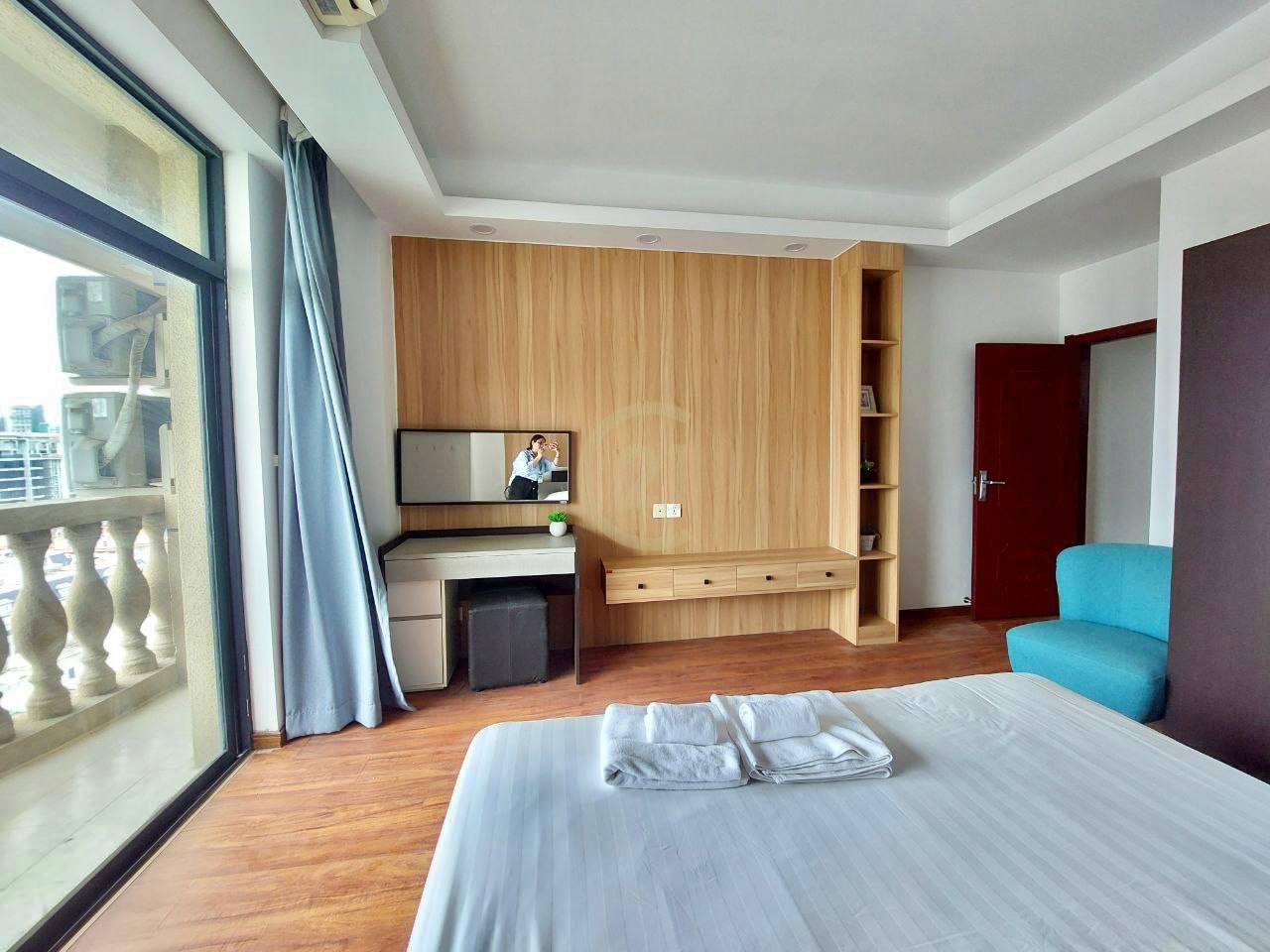 4 MODERN ONE BEDROOM FOR RENT