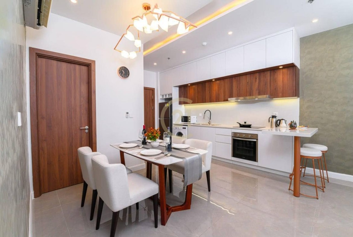 LUXERY THREE BEDROOM FOR RENT