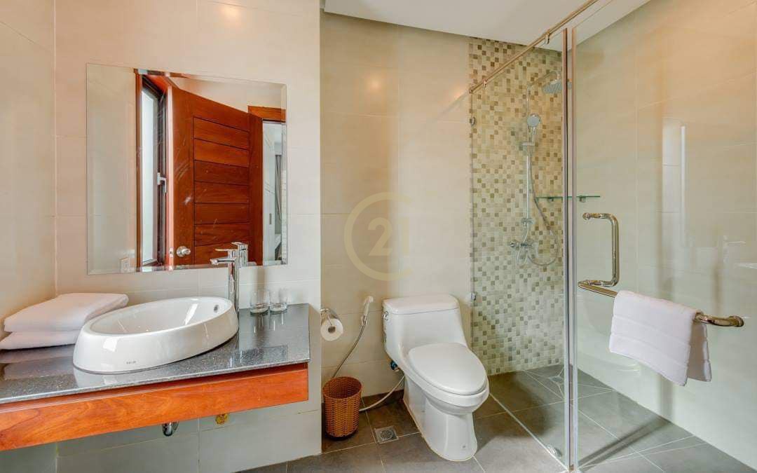 Duplex 1 Bedroom Apartment for Rent in BKK1 Area