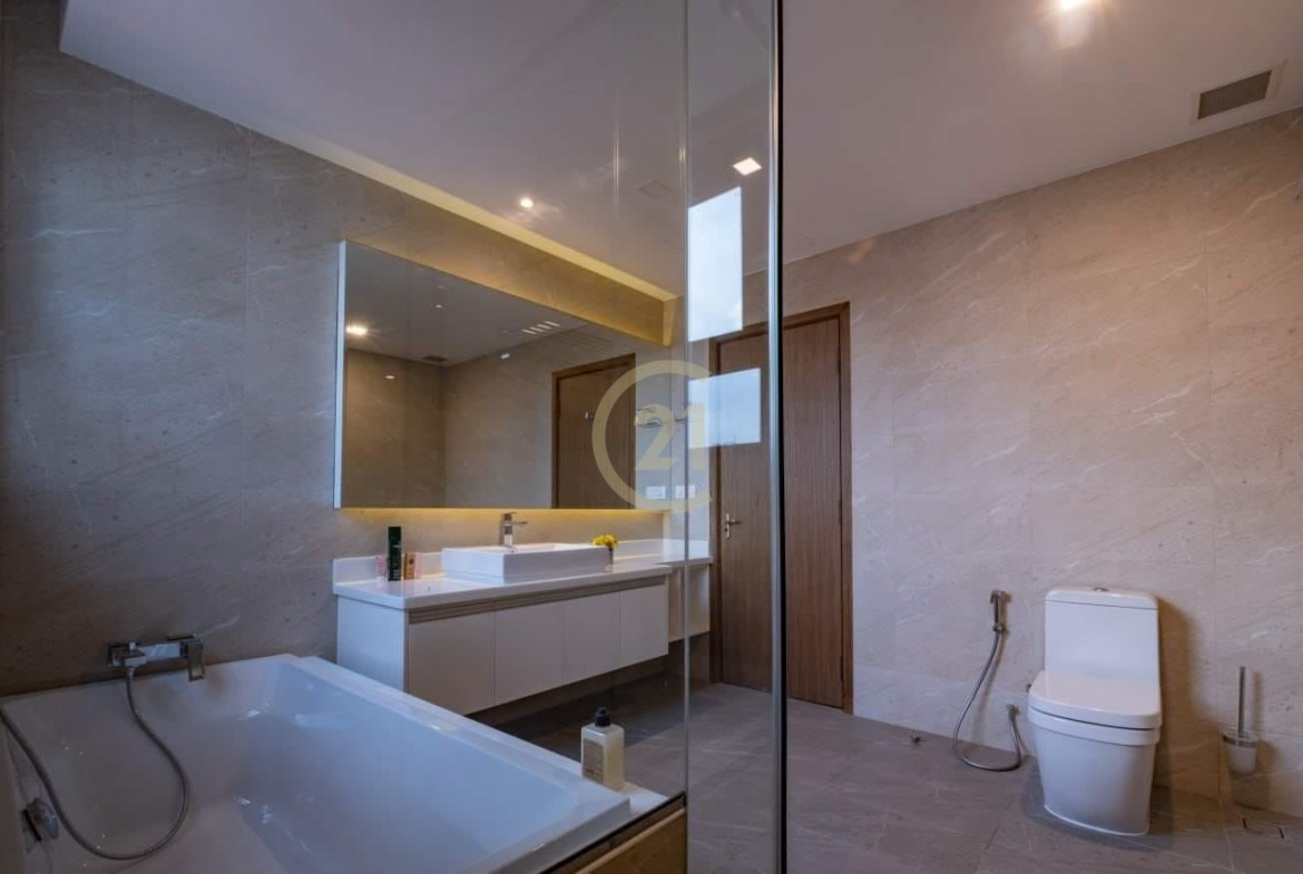 Luxury two bedroom for rent with fully furniture