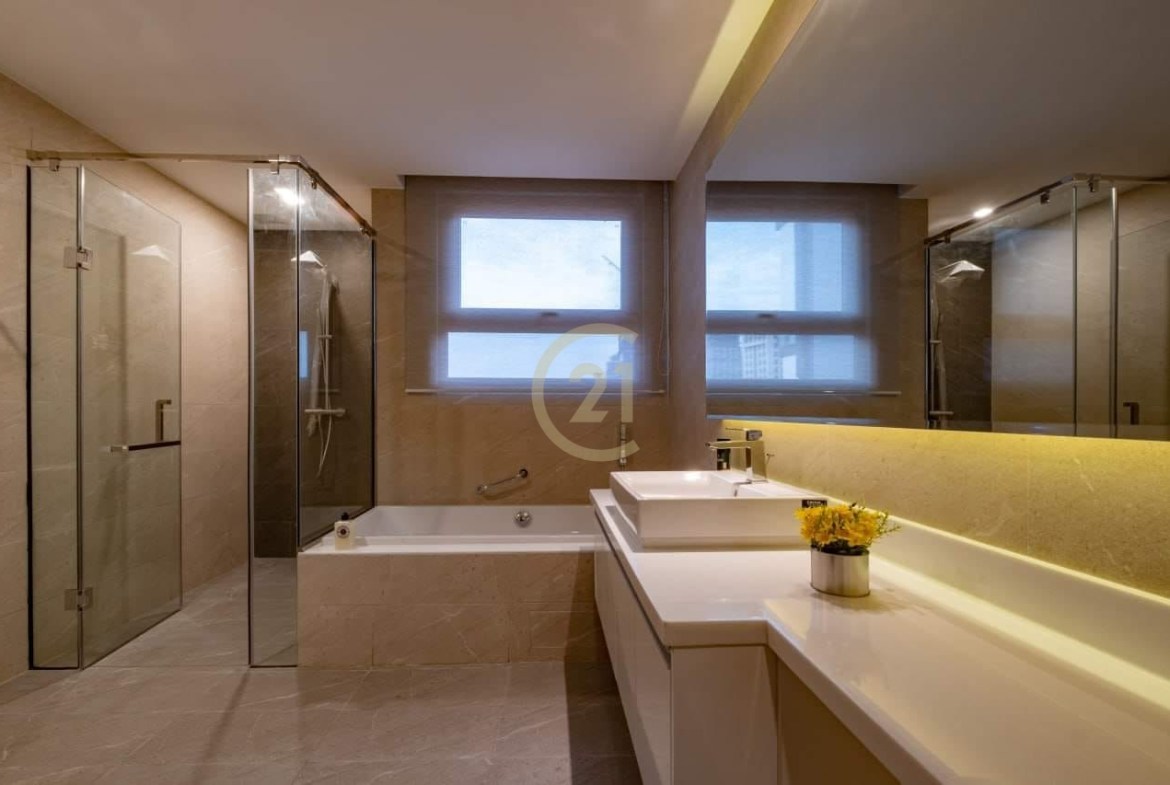 Luxury two bedroom for rent with fully furniture