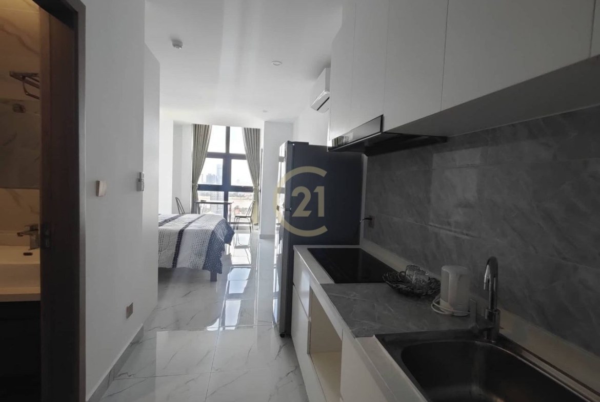 Modern studio room for rent