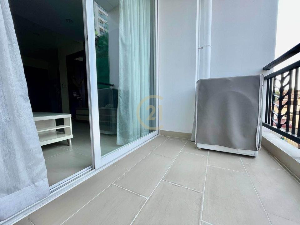 MODERN ONE BEDROOM FOR RENT