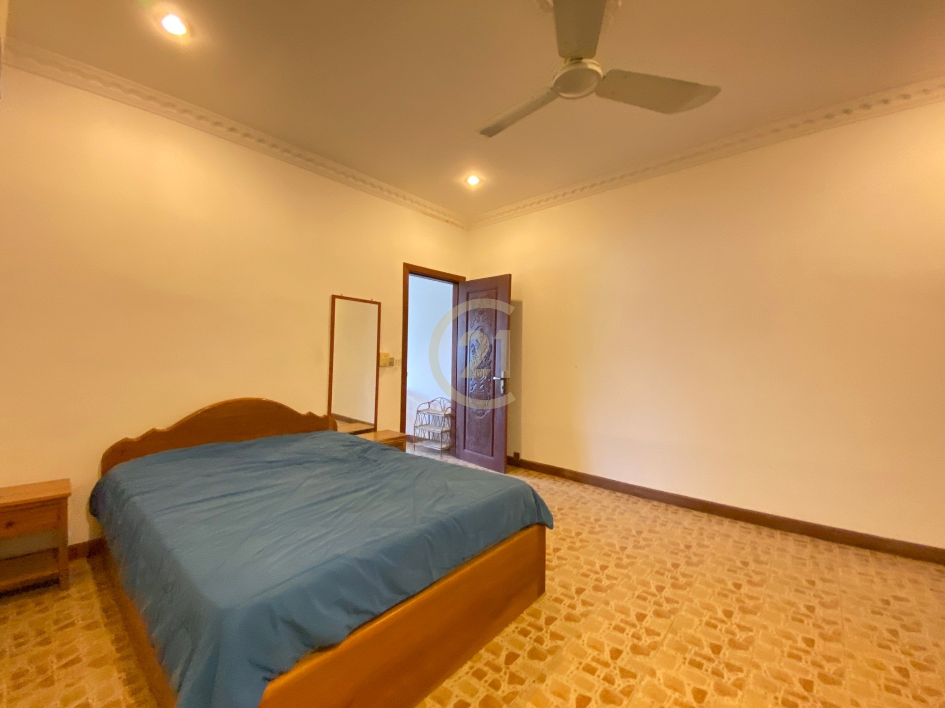 Flat house one bedroom for rent at Doun Penh