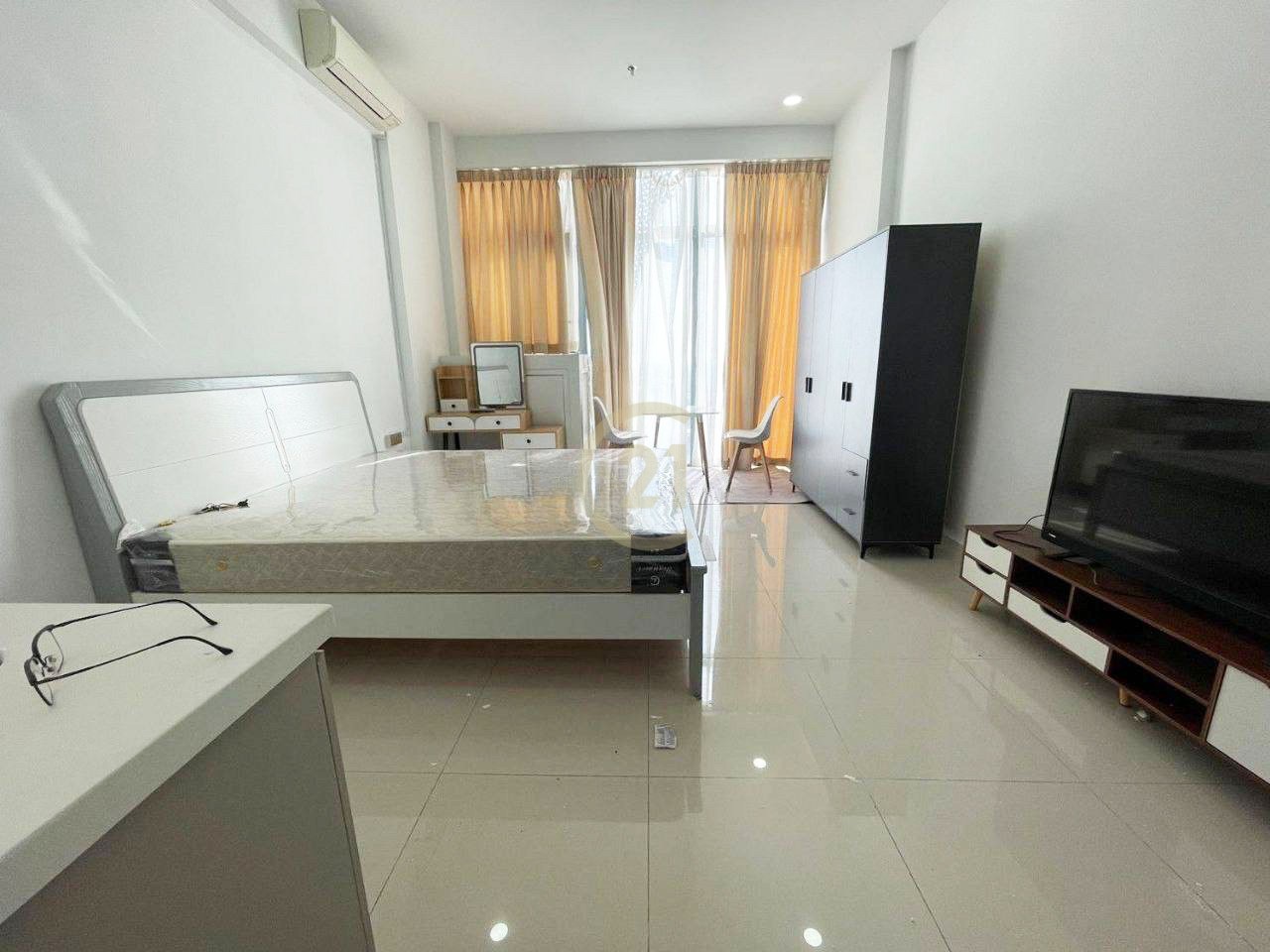 56FFF865-61AB-412D-B88A-94DF6FEDFD2F STUDIO ROOM FOR RENT AT THE BRIDGE