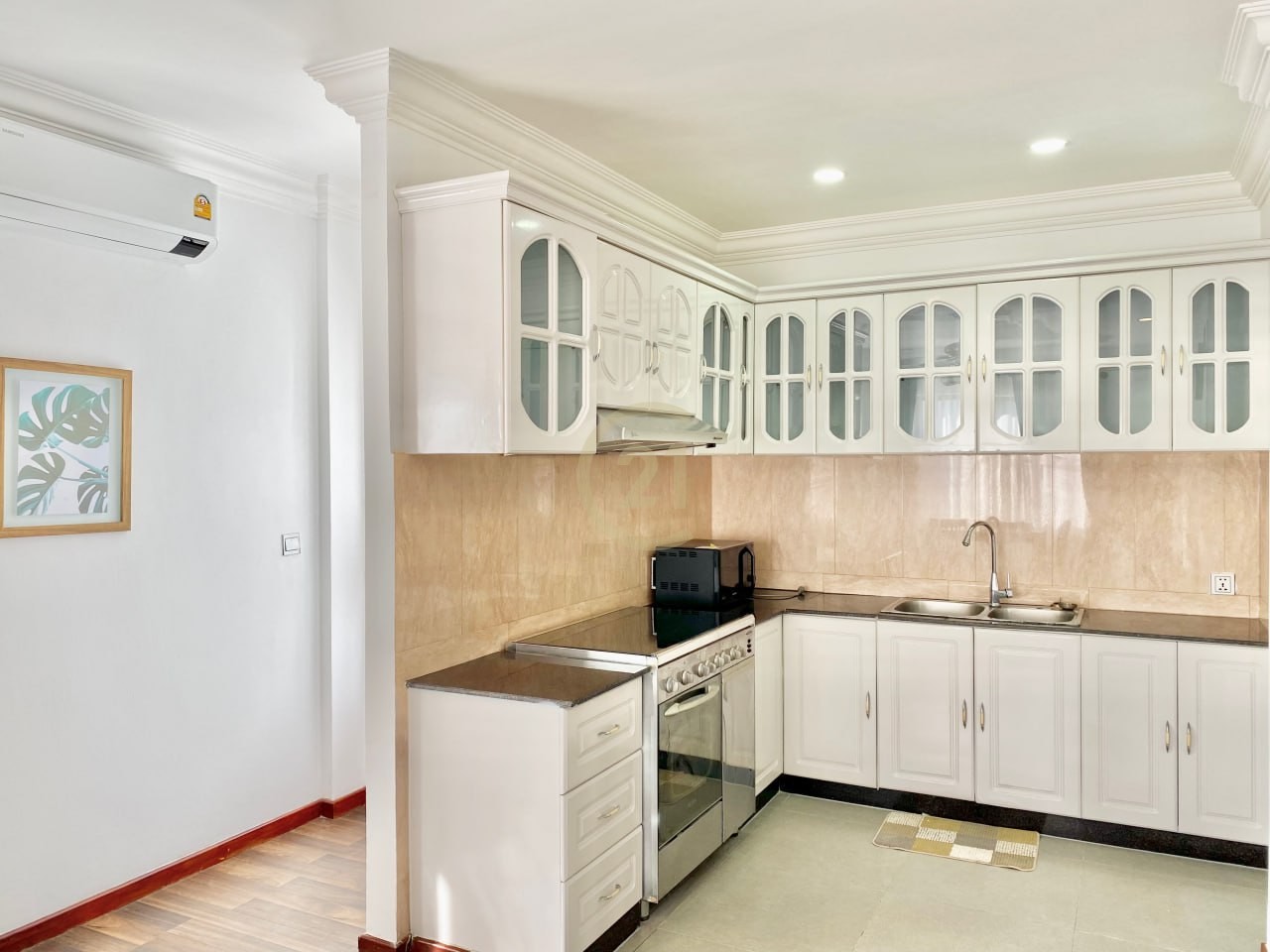 LUXERY ONE BEDROOM FOR RENT