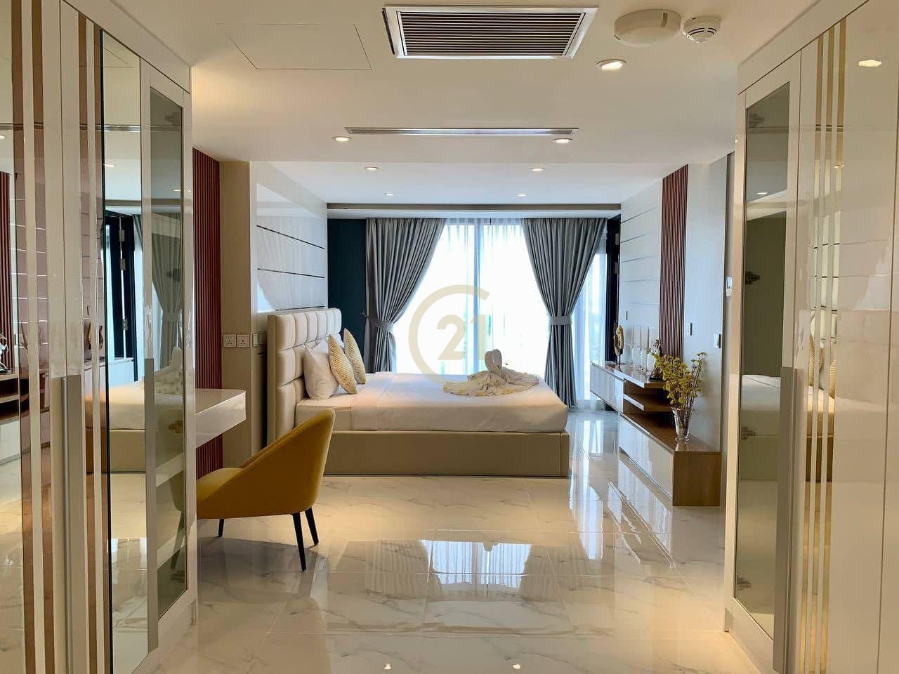 LUXERY PENTHOUSE FOR RENT