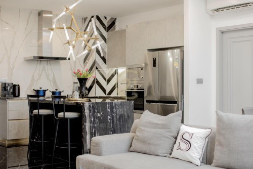 LUXERY TWO BEDROOM FOR RENT