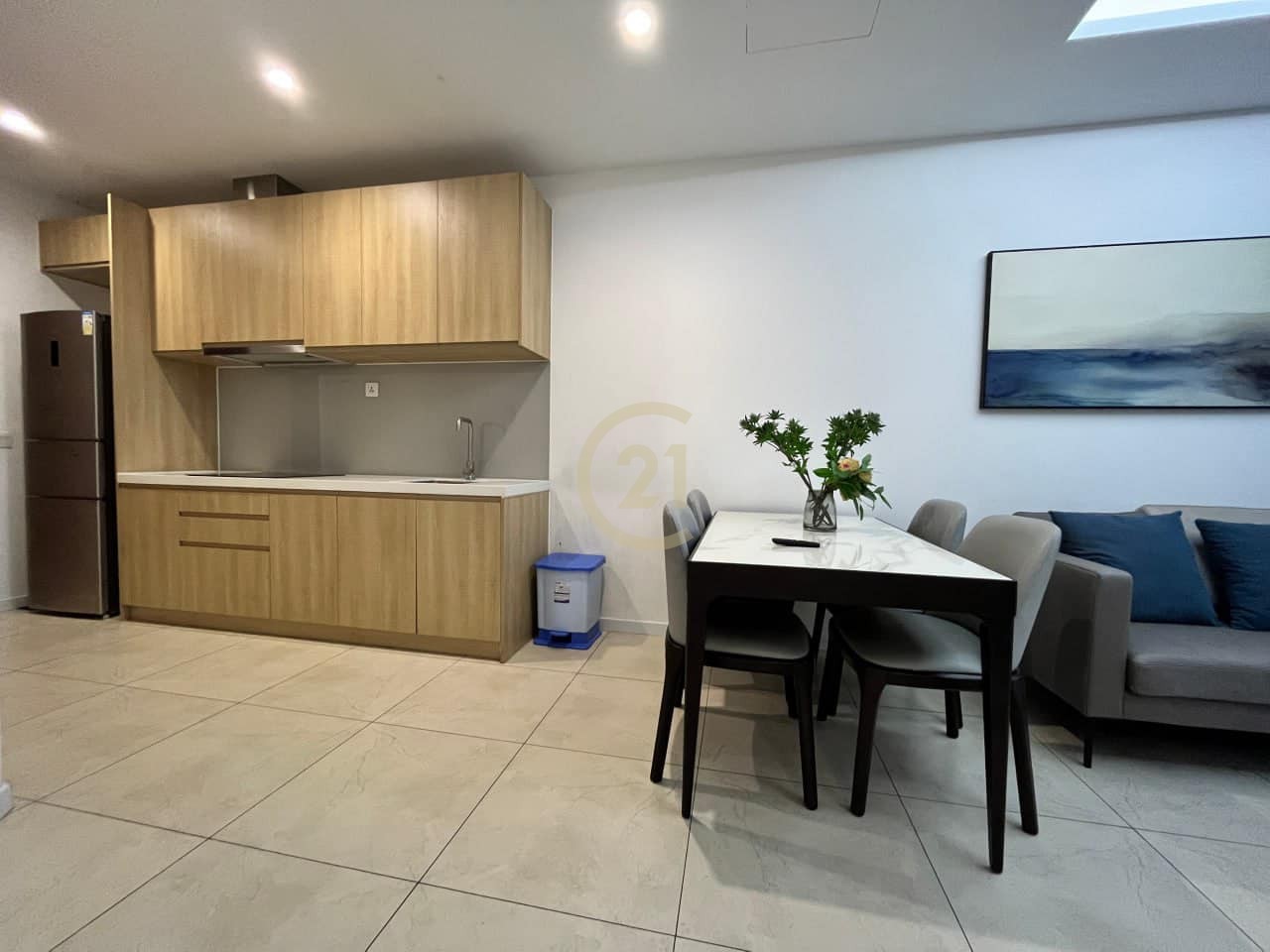 7 MODERN TWO BEDROOM FOR RENT