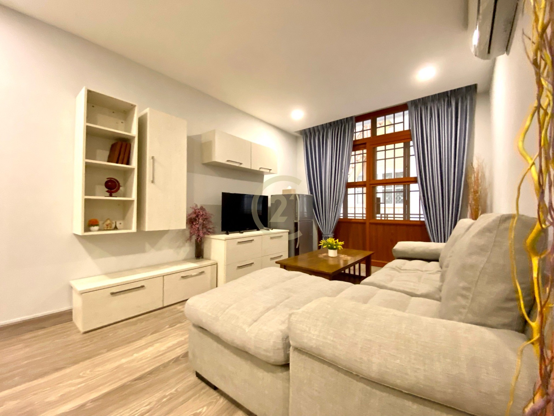 739BD304-7B9D-4DD2-B572-0D7E039E0E20 Luxury Two bedroom for rent in bKK1
