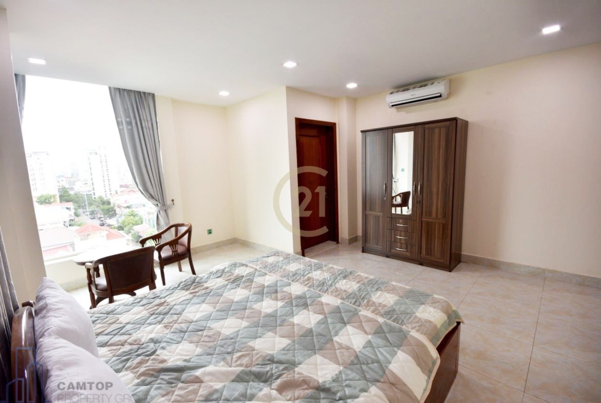 Modern Two bedroom for rent in Boeng Trabaek