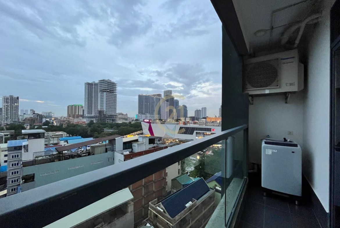 MODERN TWO BEDROOM FOR RENT
