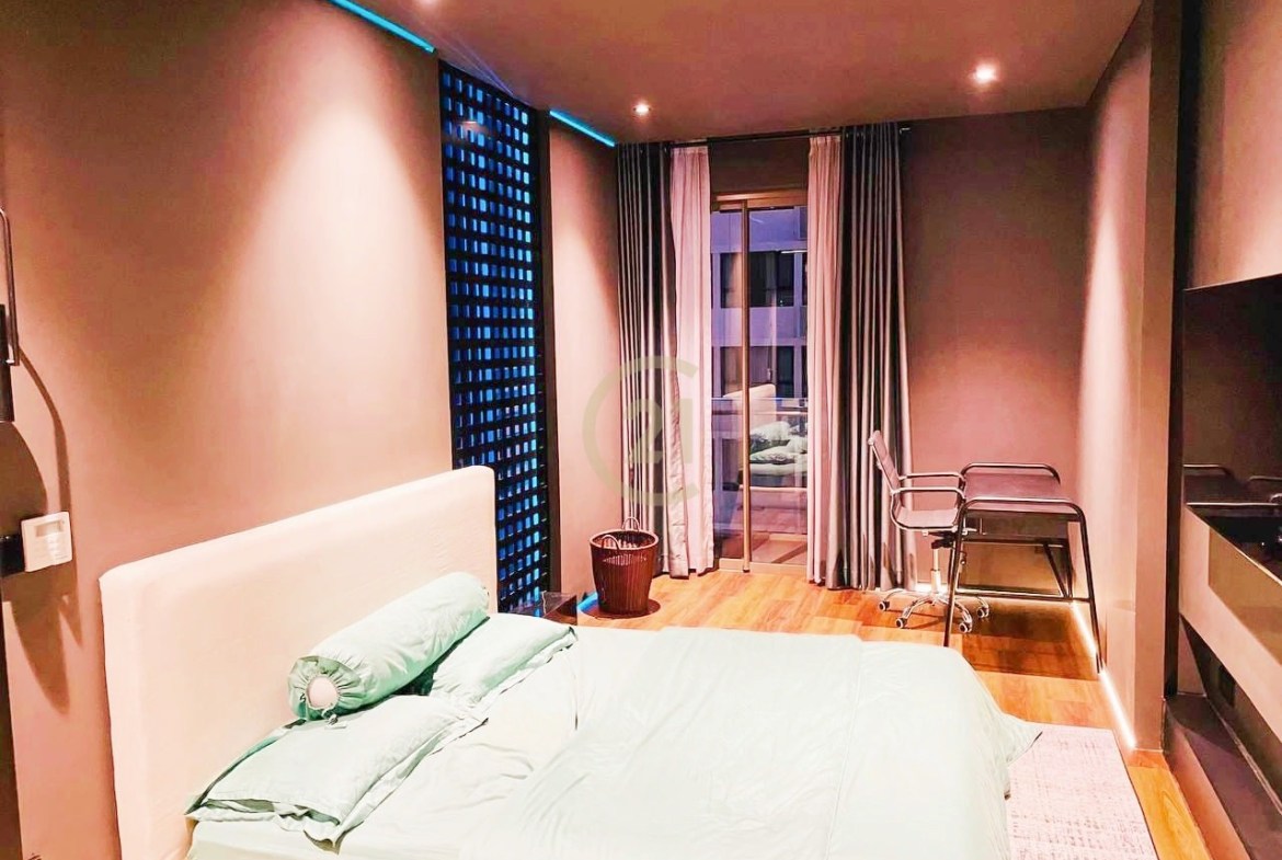 WESTERN TWO BEDROOM FOR RENT