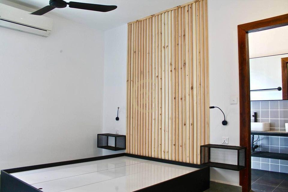 8 RENOVATE THREE BEDROOM FOR RENT