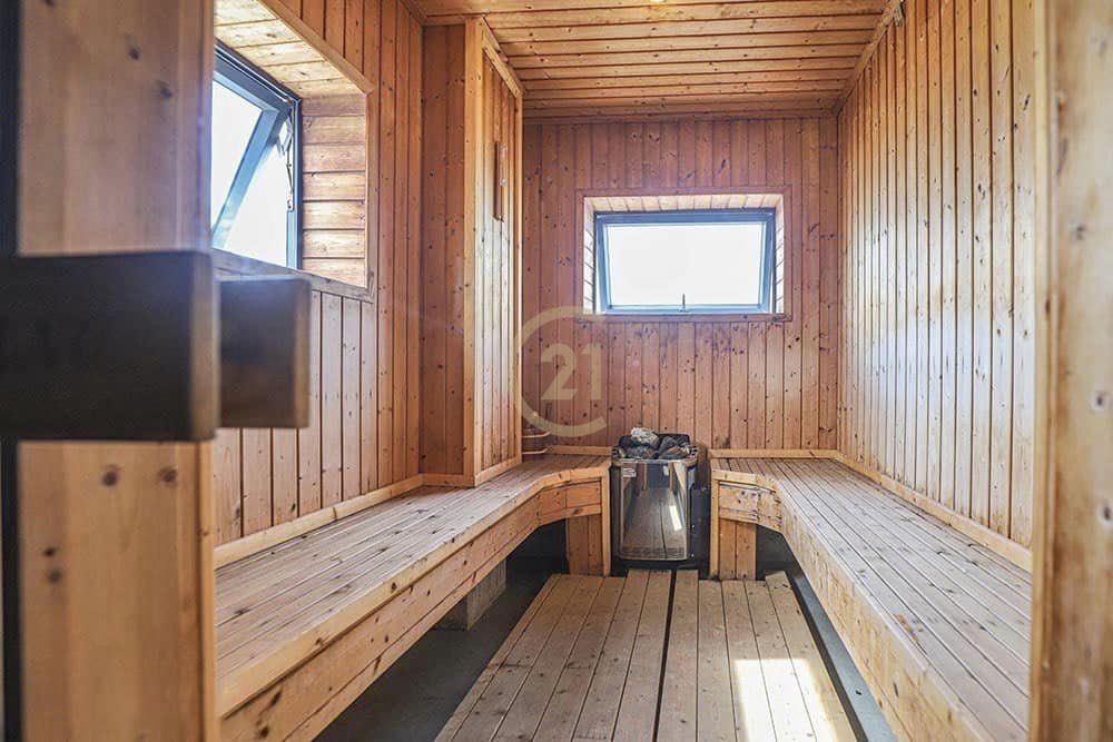 LUXERY TWO BEDROOM FOR RENT