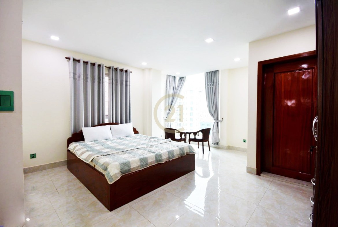 Modern Two bedroom for rent in Boeng Trabaek
